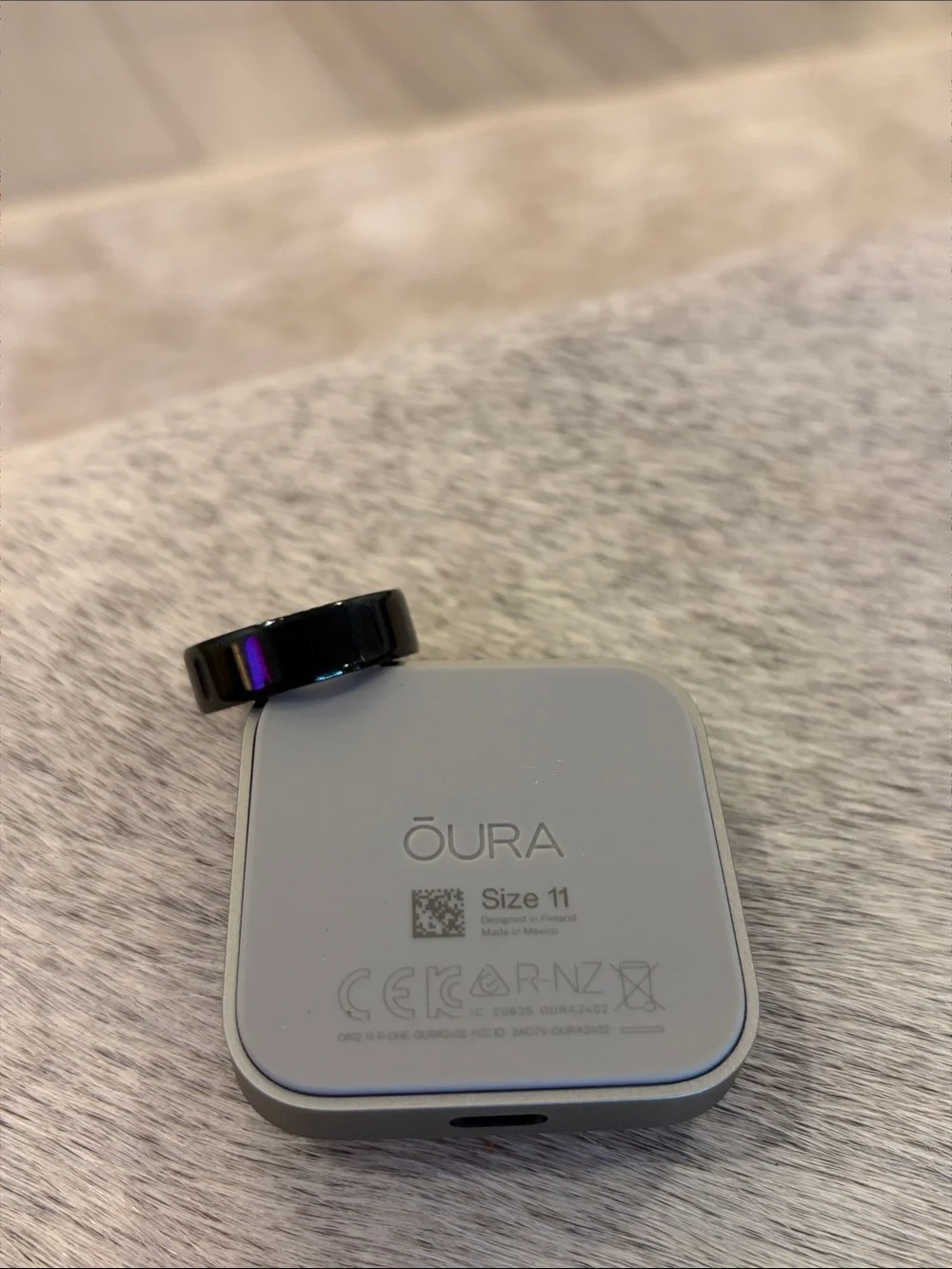 Oura Ring Gen 3 Heritage – Black, Size 11 Includes Charger Excellent Condition